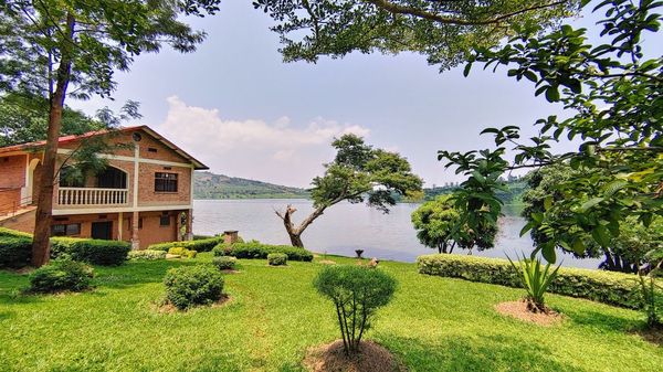 Airbnb unveils $500,000 fund to support tourism growth in Africa.